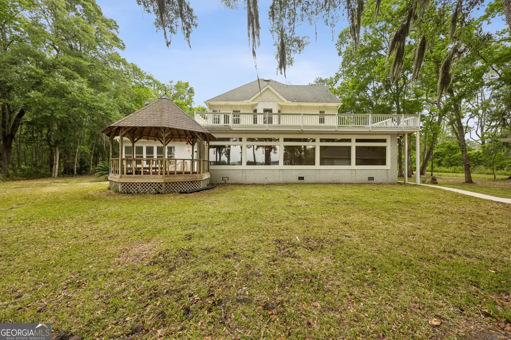 3198 Harrietts Bluff RD Woodbine, GA 31569