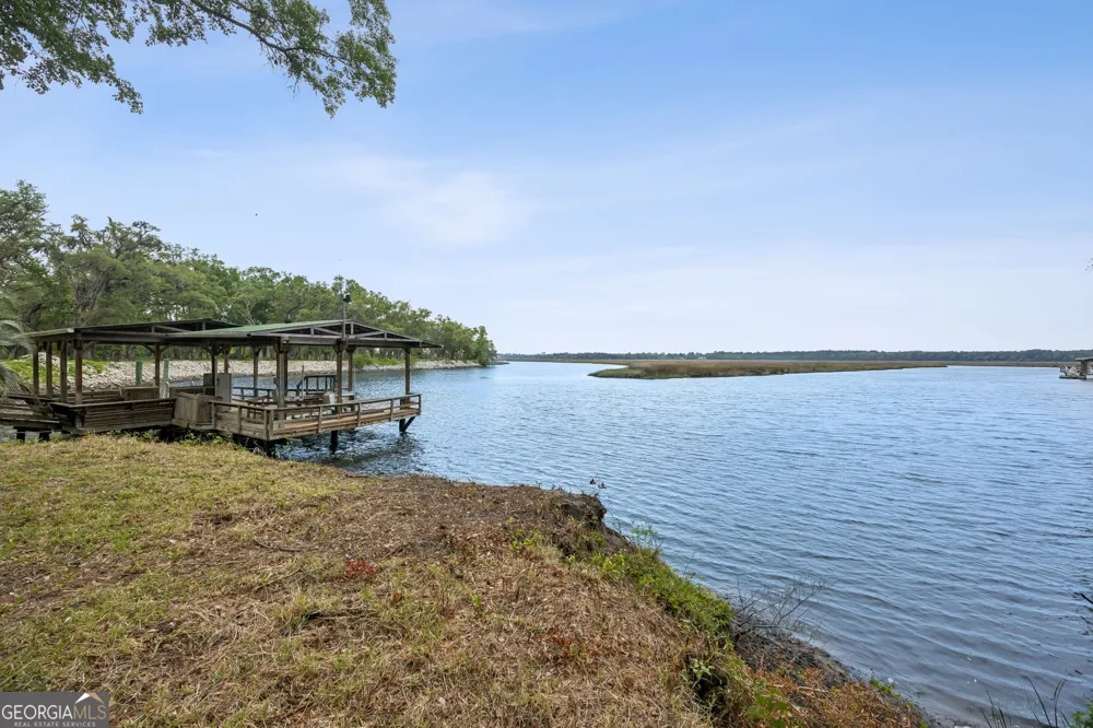 3198 Harrietts Bluff RD Woodbine, GA 31569