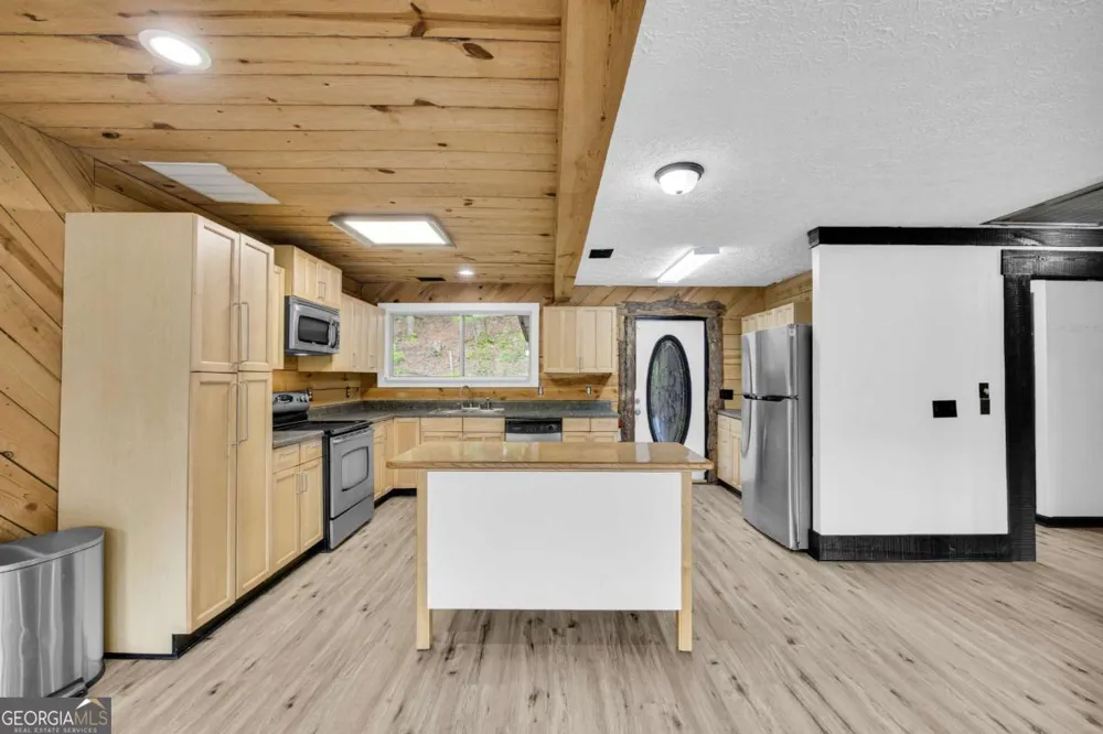 110 Wilderness End Clarkesville, GA 30523