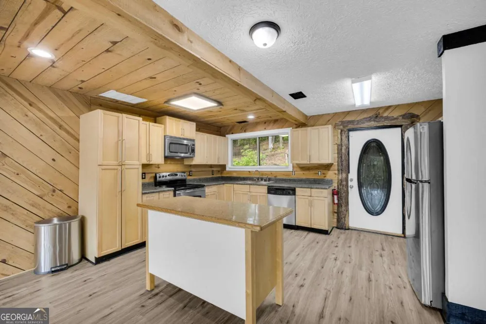 110 Wilderness End Clarkesville, GA 30523