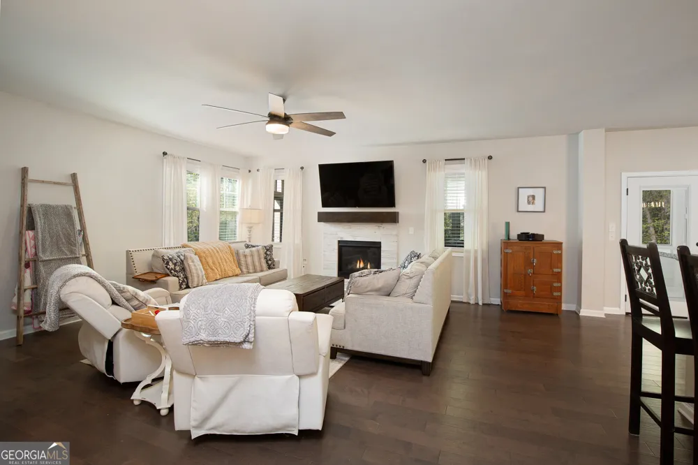 8455 Post Oak LN Gainesville, GA 30506