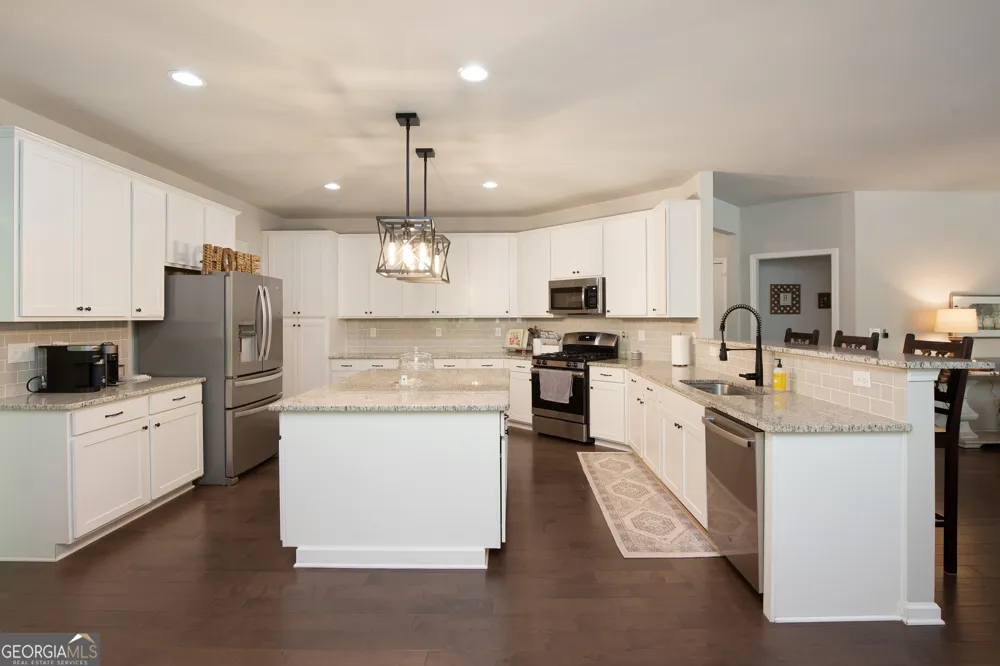 8455 Post Oak LN Gainesville, GA 30506