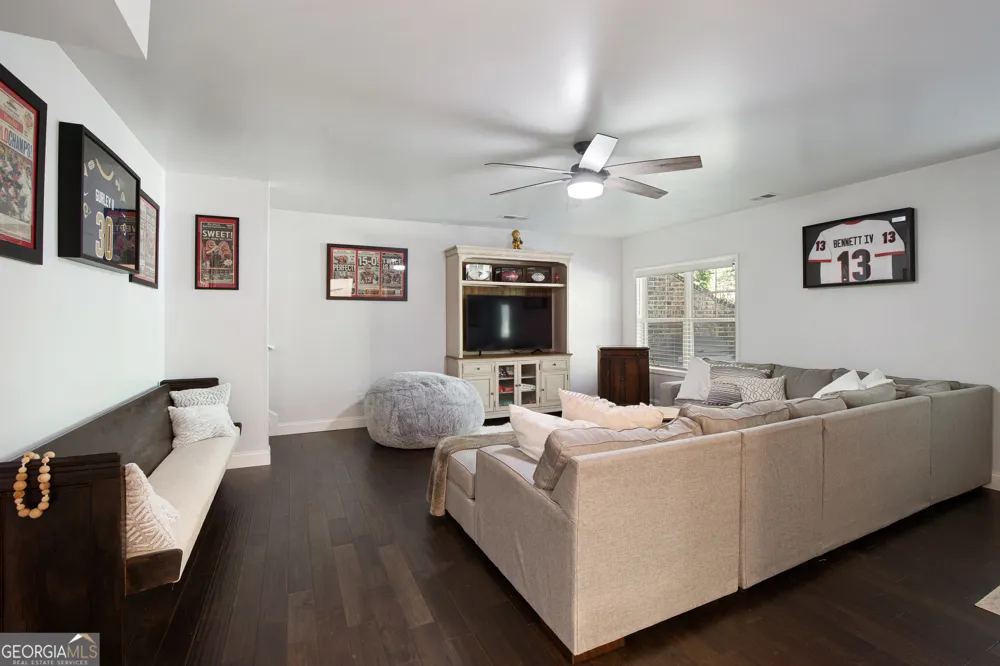 8455 Post Oak LN Gainesville, GA 30506