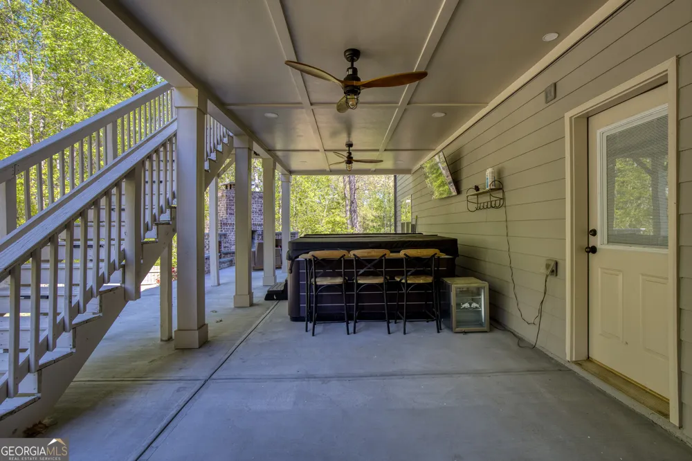 8455 Post Oak LN Gainesville, GA 30506