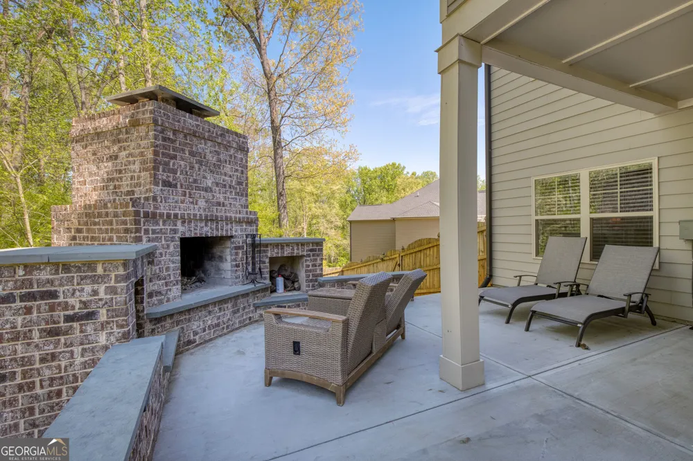 8455 Post Oak LN Gainesville, GA 30506
