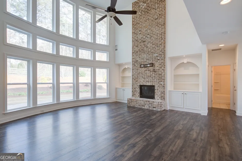 6660 Canyon CV Cumming, GA 30028