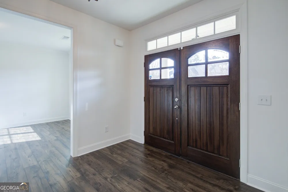 6660 Canyon CV Cumming, GA 30028