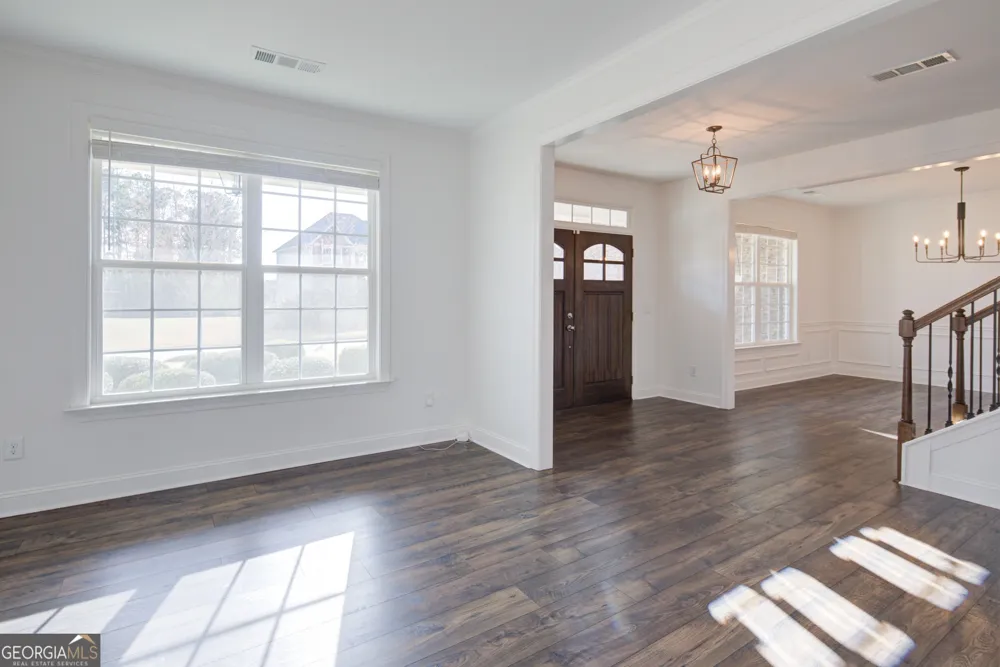 6660 Canyon CV Cumming, GA 30028