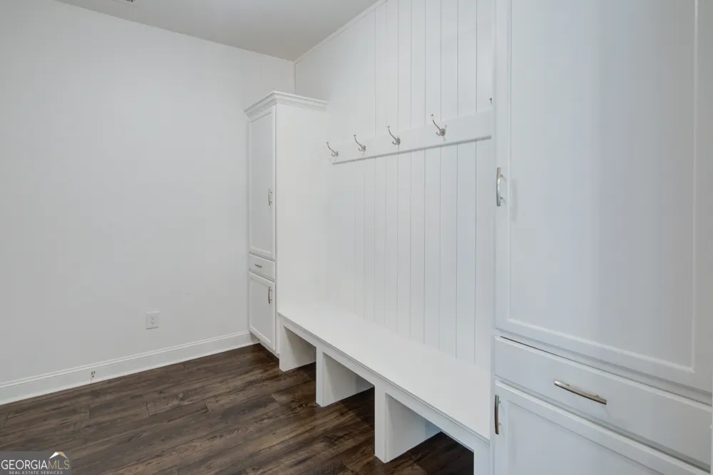 6660 Canyon CV Cumming, GA 30028
