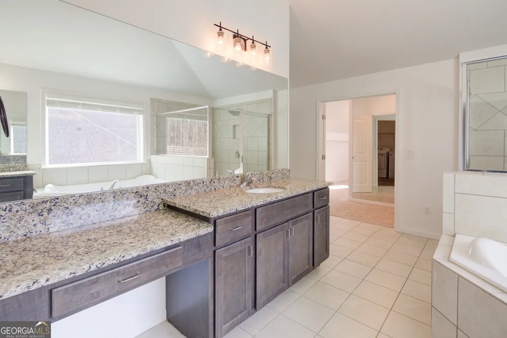 6660 Canyon CV Cumming, GA 30028