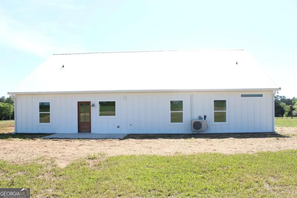 825 New Town Church RD Carlton, GA 30627
