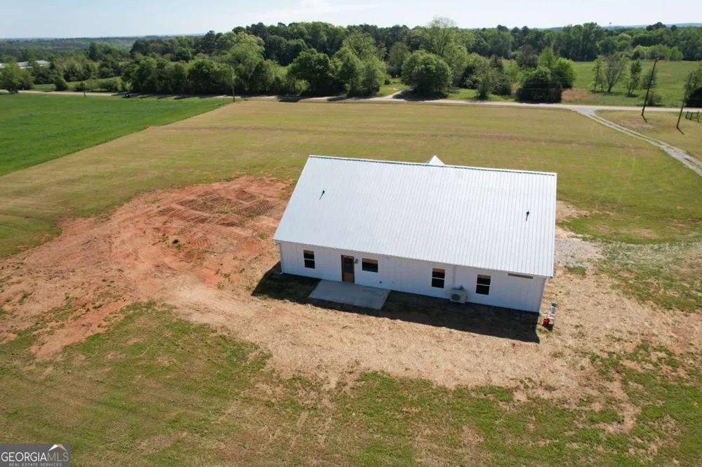 825 New Town Church RD Carlton, GA 30627