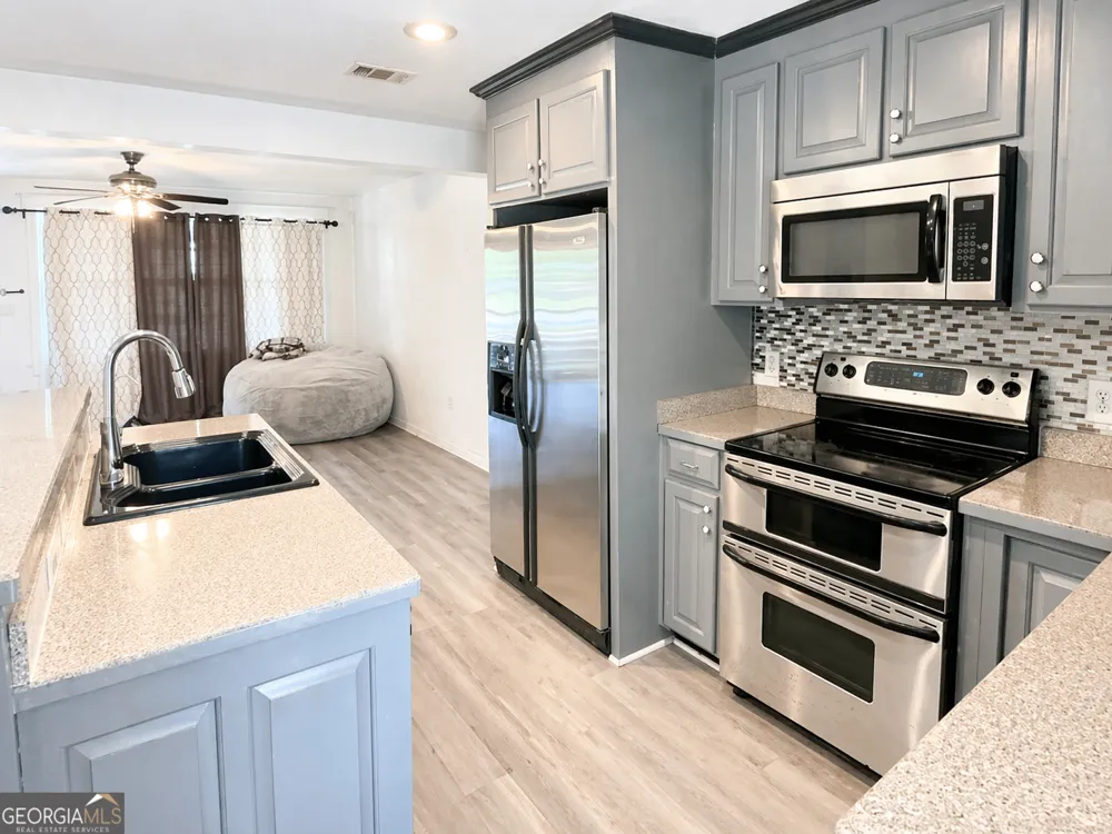 422 S Macon ST Ludowici, GA 31316