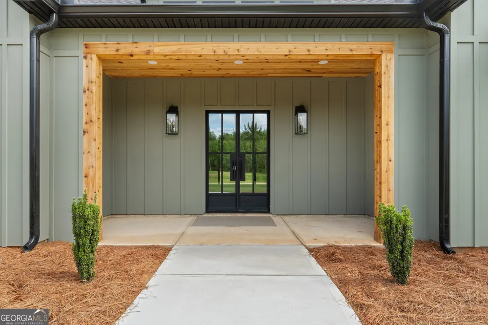 1140 Highway 85 Connector Brooks, GA 30205