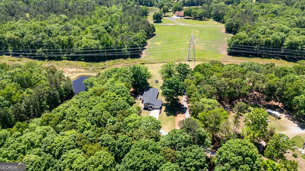 2086 Bethlehem Church RD Grantville, GA 30220
