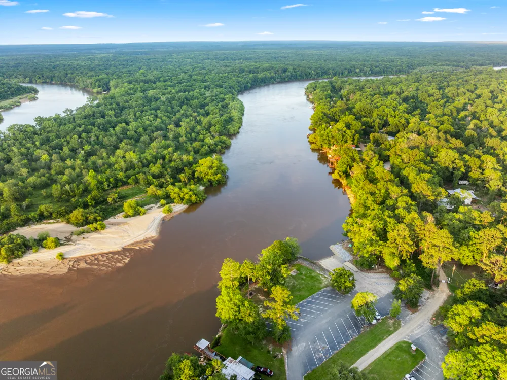 0 River Loop RD Baxley, GA 31513