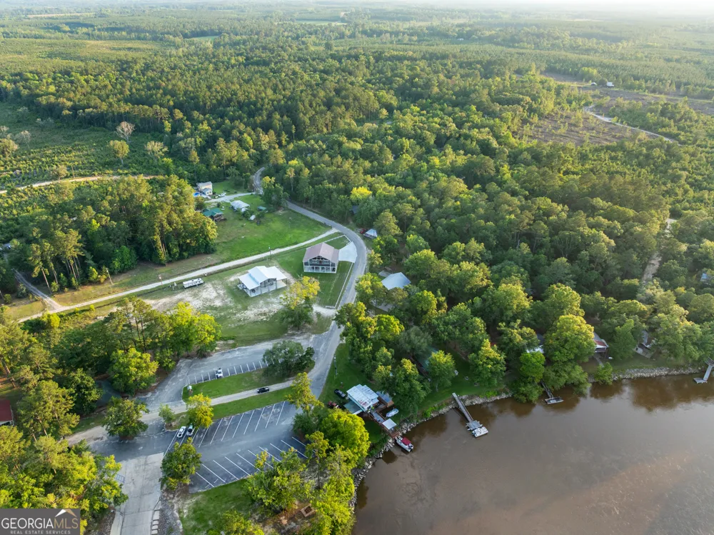 0 River Loop RD Baxley, GA 31513