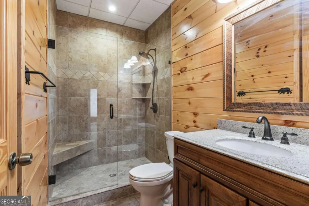 547 Echo RD Morganton, GA 30560