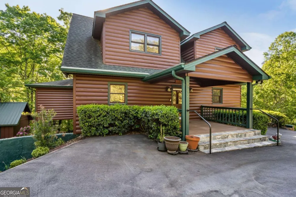 547 Echo RD Morganton, GA 30560