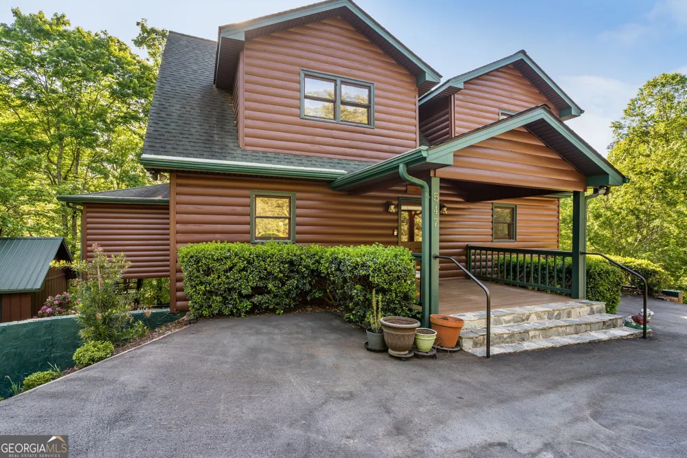 547 Echo RD Morganton, GA 30560