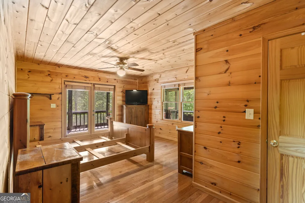 547 Echo RD Morganton, GA 30560