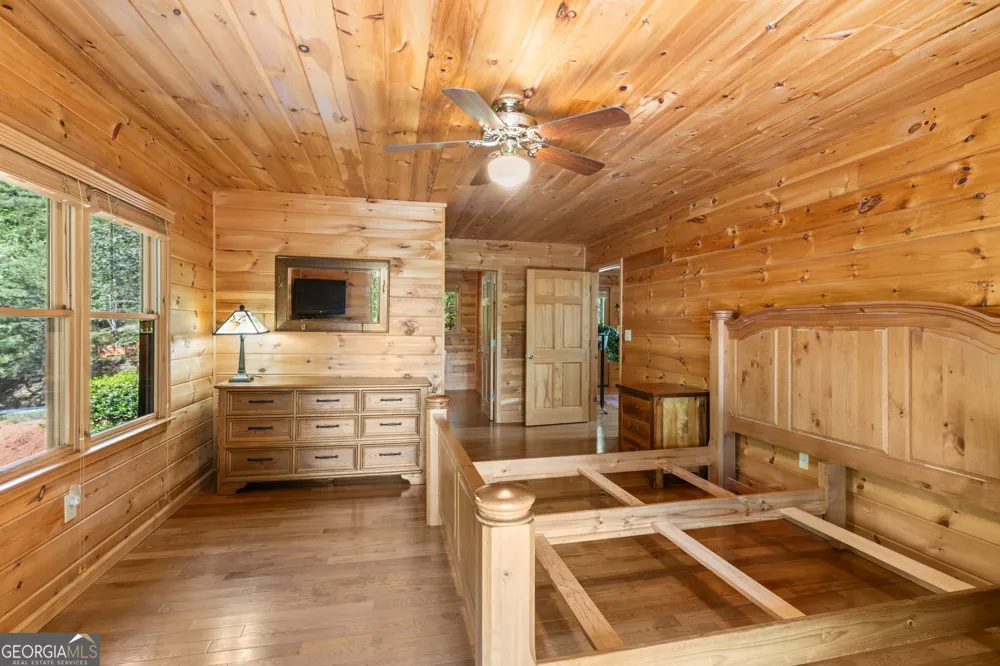 547 Echo RD Morganton, GA 30560