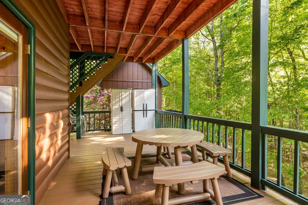547 Echo RD Morganton, GA 30560
