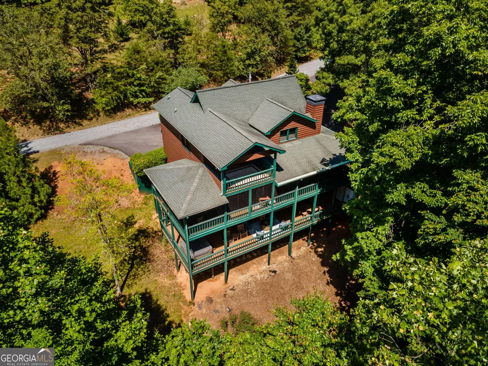 547 Echo RD Morganton, GA 30560