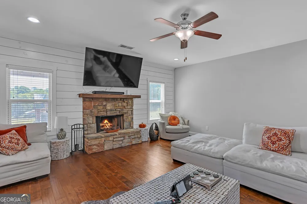 1572 Highway 85 Conn Brooks, GA 30205