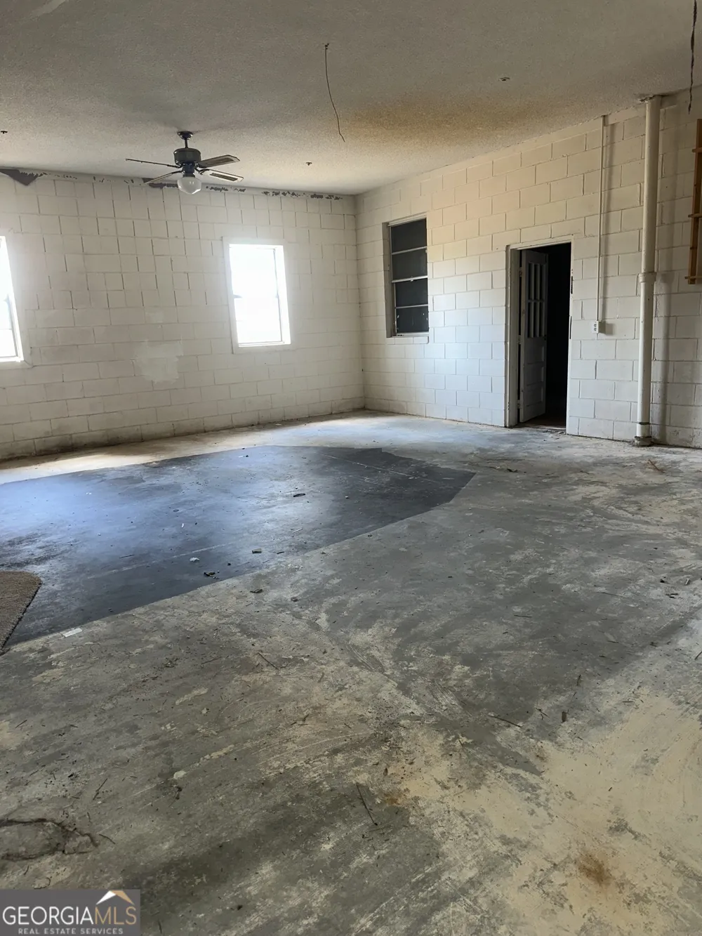 1950 W Elm ST Wrightsville, GA 31096
