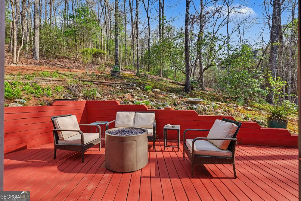 82 Buckeye LN Clayton, GA 30525