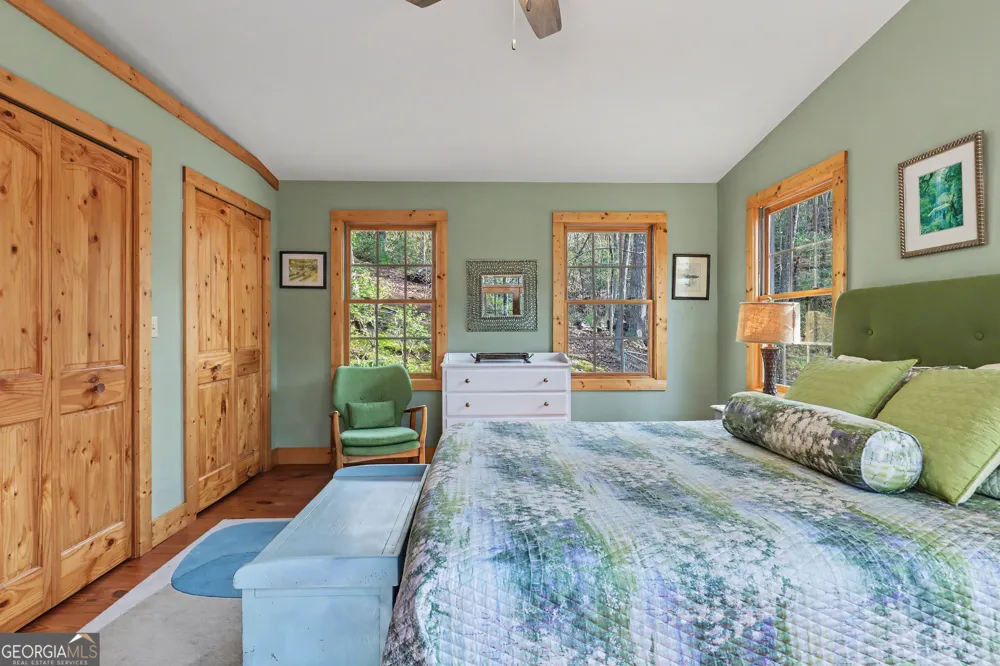 82 Buckeye LN Clayton, GA 30525