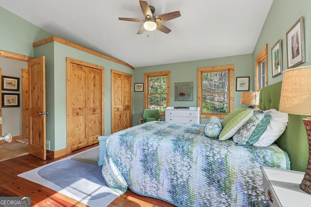 82 Buckeye LN Clayton, GA 30525