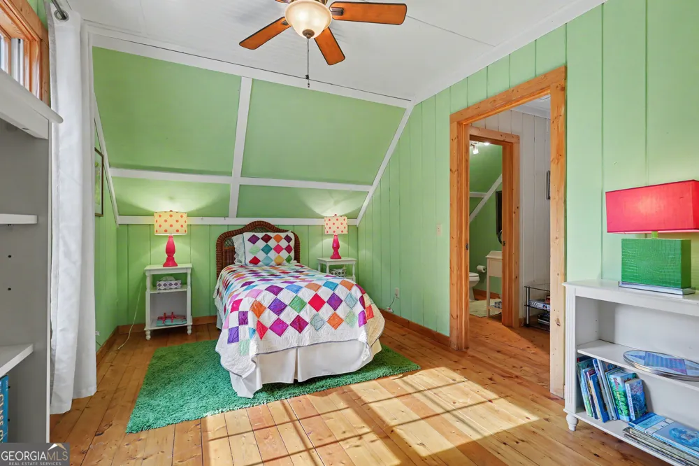 82 Buckeye LN Clayton, GA 30525