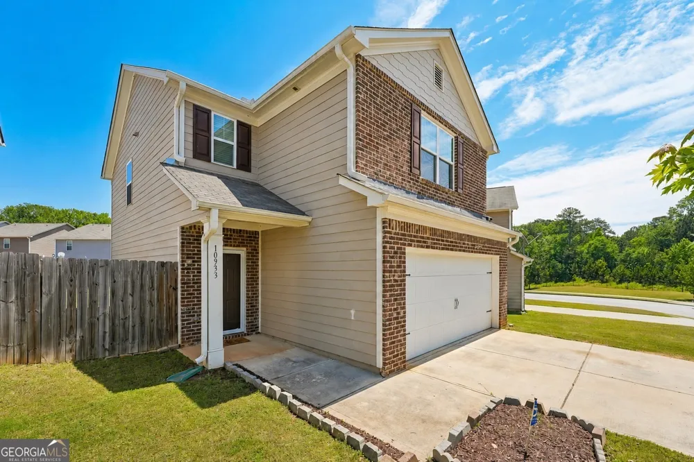 10933 Wheeler TRCE Hampton, GA 30228
