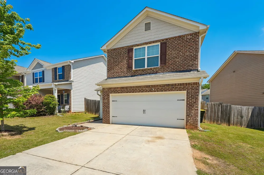 10933 Wheeler TRCE Hampton, GA 30228