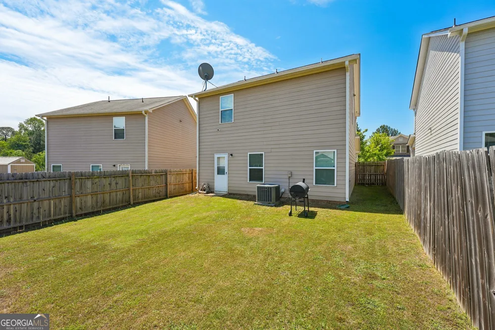 10933 Wheeler TRCE Hampton, GA 30228