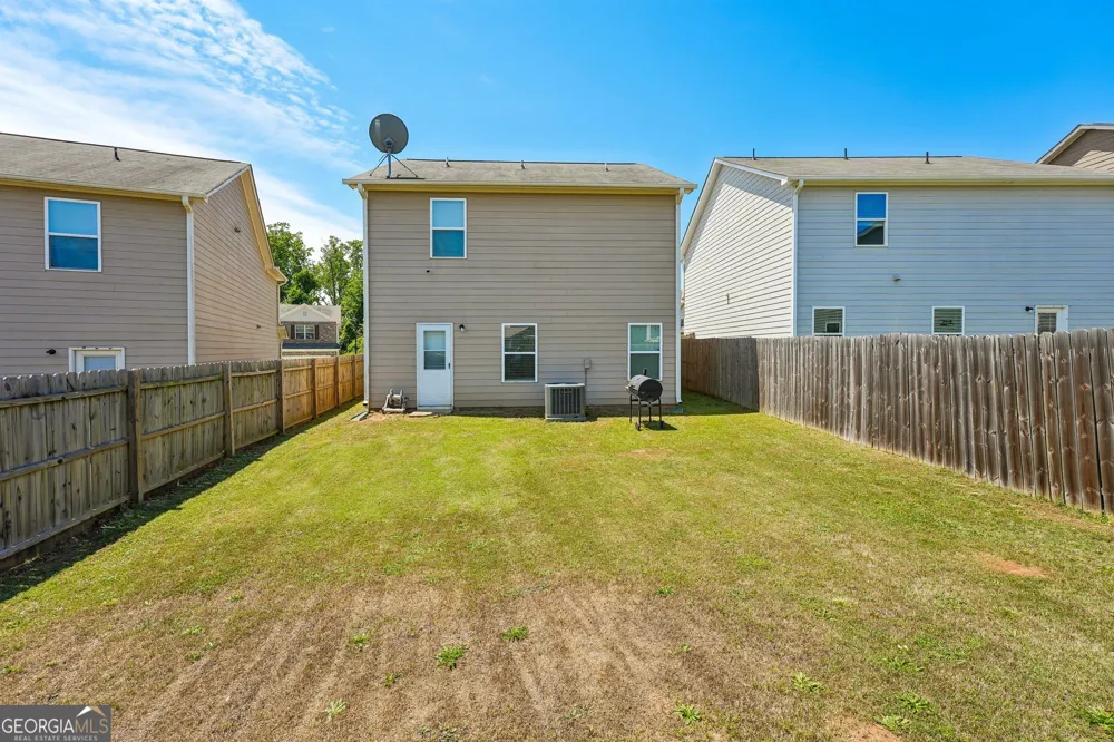 10933 Wheeler TRCE Hampton, GA 30228