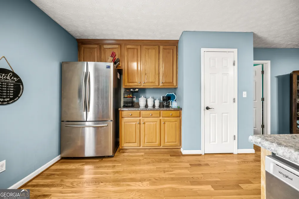 530 Pleasant Valley RD SE Silver Creek, GA 30173