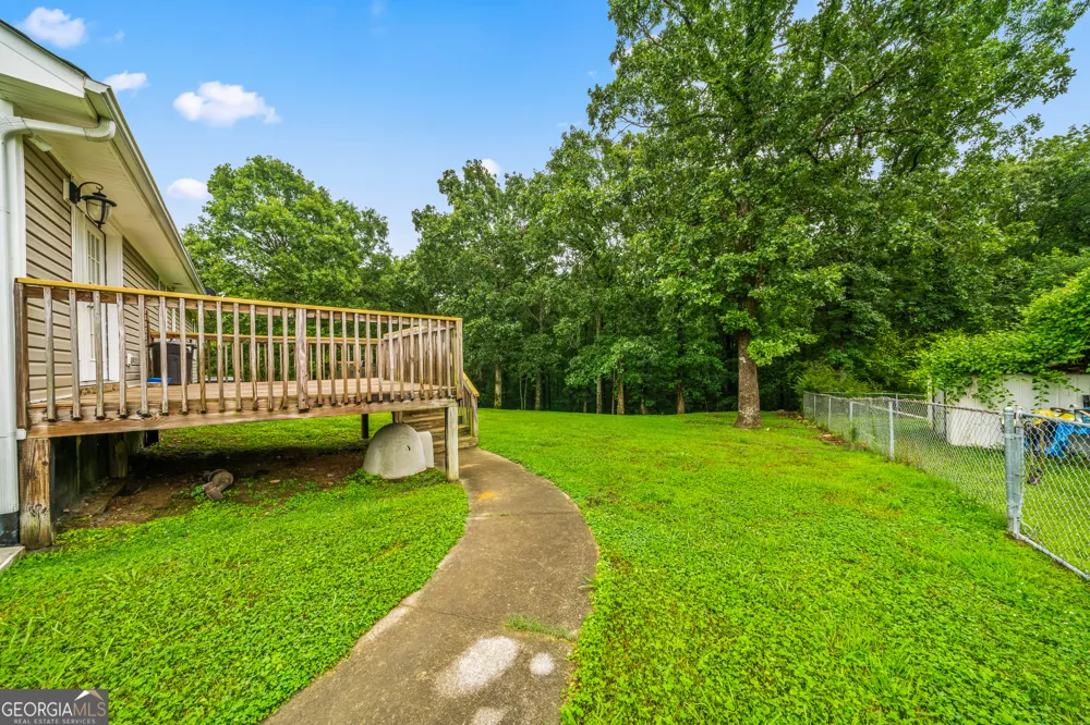 530 Pleasant Valley RD SE Silver Creek, GA 30173