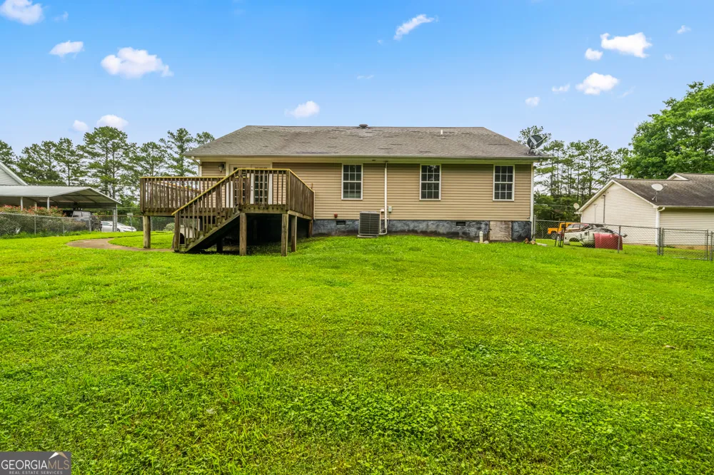 530 Pleasant Valley RD SE Silver Creek, GA 30173