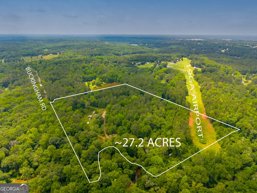 160 Buckingham DR Fayetteville, GA 30215