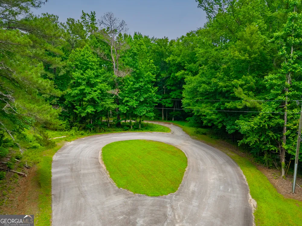 160 Buckingham DR Fayetteville, GA 30215