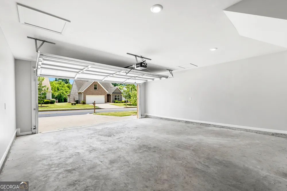 123 W Lexington AVE Griffin, GA 30223