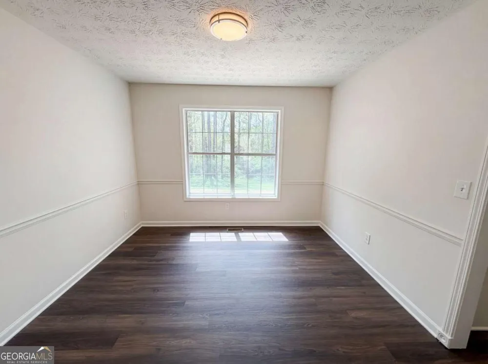 3001 Garland WAY Conyers, GA 30094