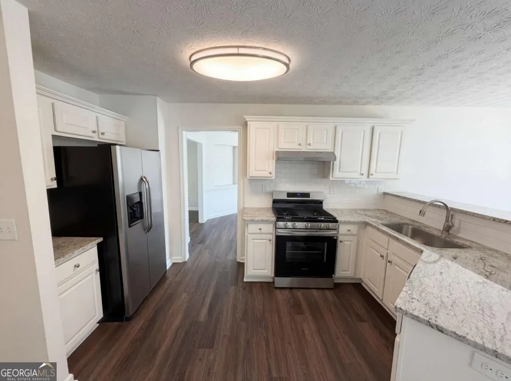3001 Garland WAY Conyers, GA 30094