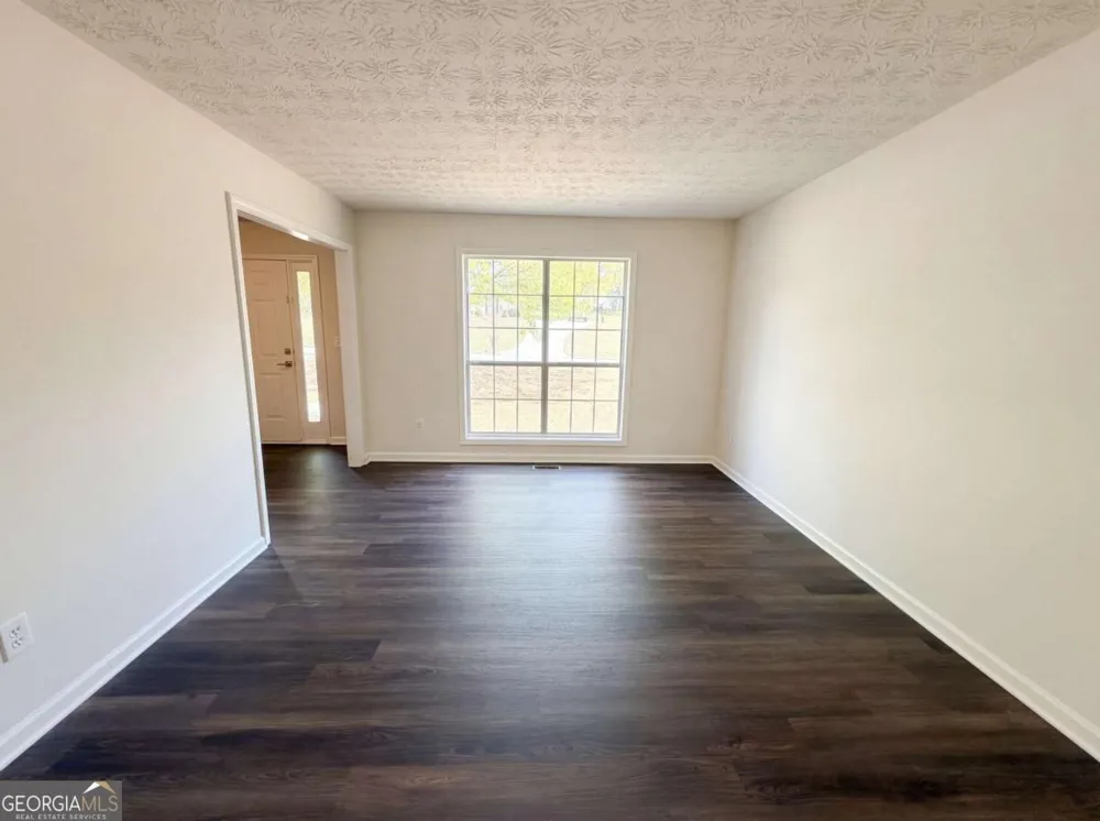 3001 Garland WAY Conyers, GA 30094