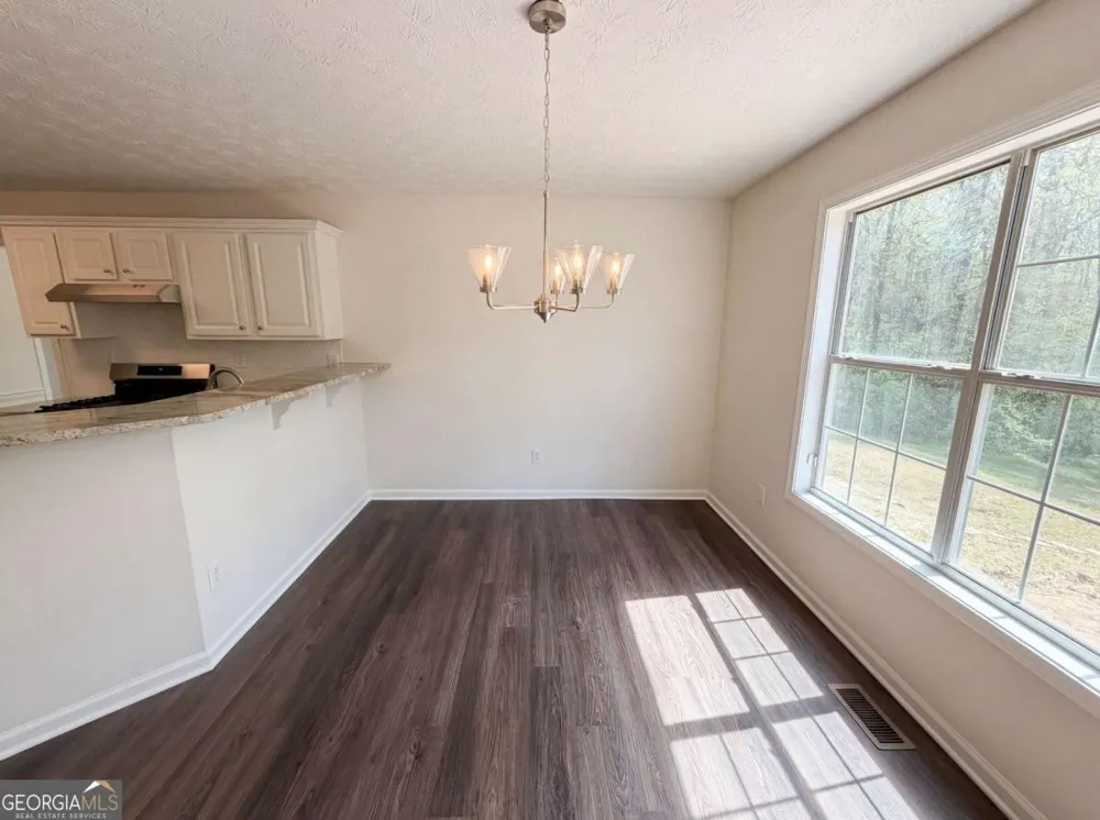 3001 Garland WAY Conyers, GA 30094