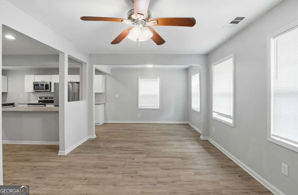 774 Linda WAY Forest Park, GA 30297