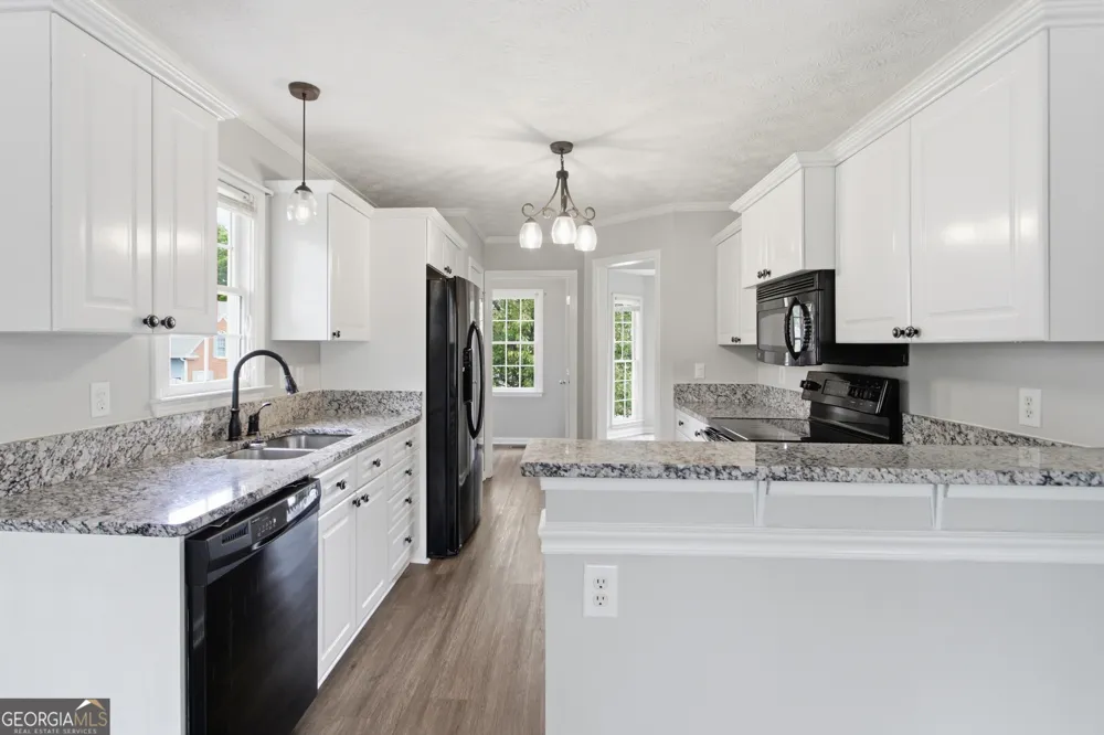 149 Valleyside DR S Dallas, GA 30157
